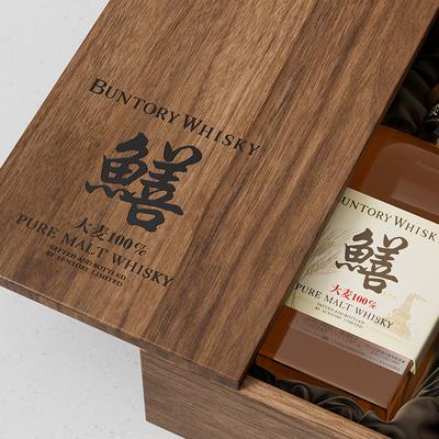 Solid-Wood Whisky Box