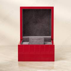 Glossy Lacquer Watch Box photo 6