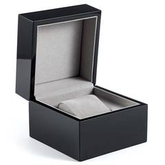 Matte Lacquer Watch Box photo 2